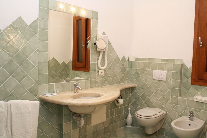 Bath Interior