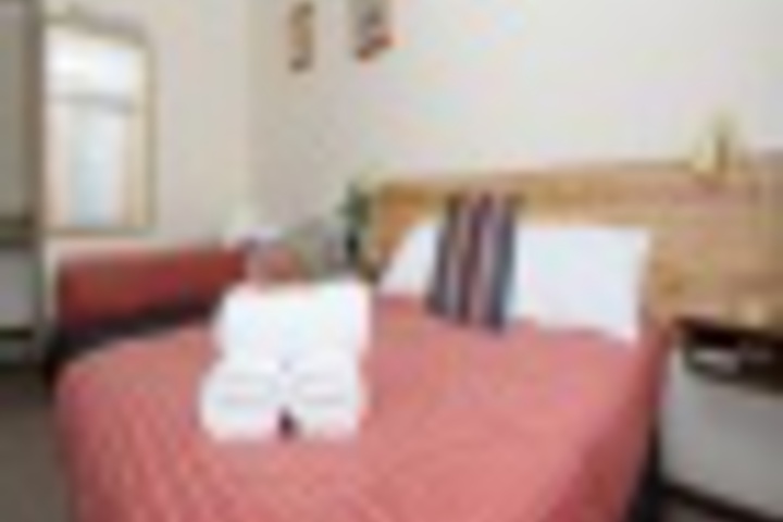 Room 158 of 204