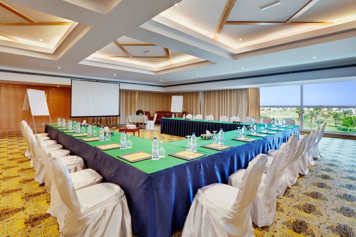 Ballroom/Hall 139 of 155