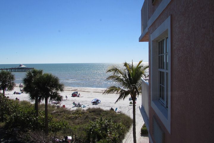 Beach 222 of 229