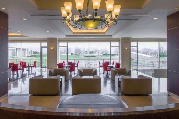 Guest Lobby