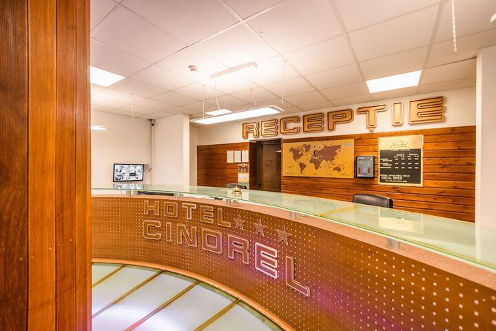 Hotel Interior 7 of 146