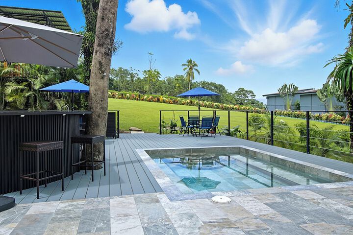 Pool 339 of 391