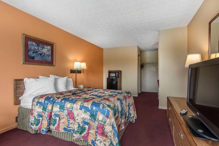 1 Double Bed (5 of 23)