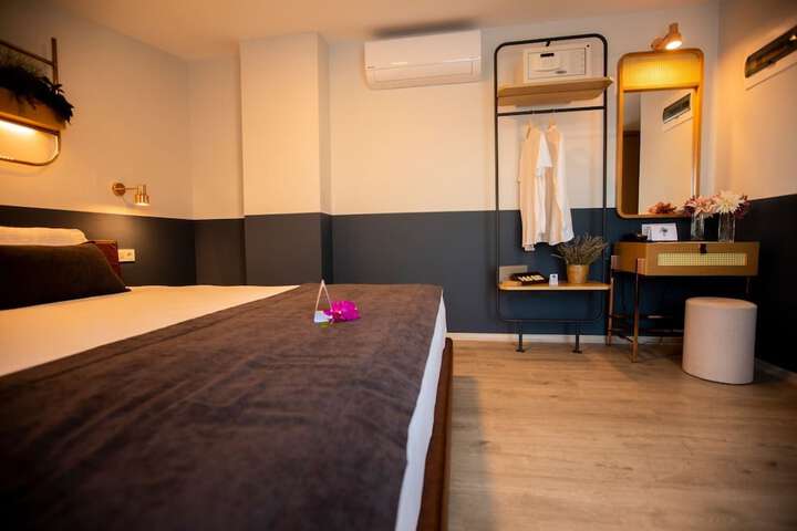 Room 7 of 58
