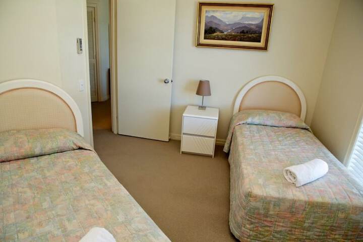 Room 12 of 43