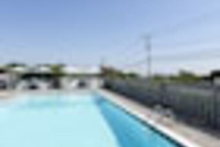 Pool 620 of 663