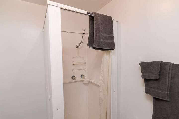 Room 8 of 20