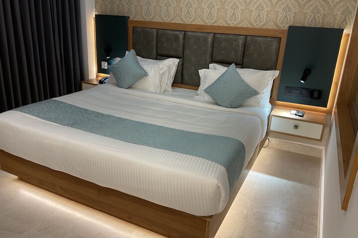Room 17 of 22