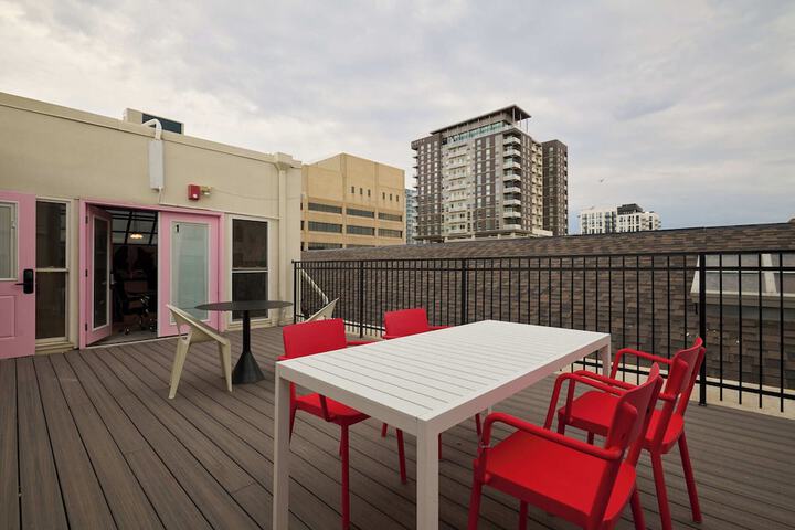 Sundeck 90 of 92