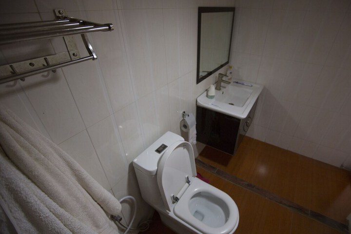 Room 34 of 36