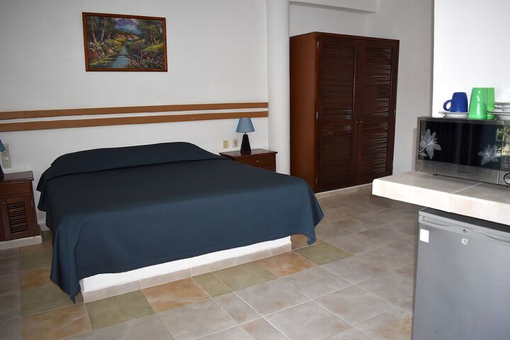 Room 16 of 75