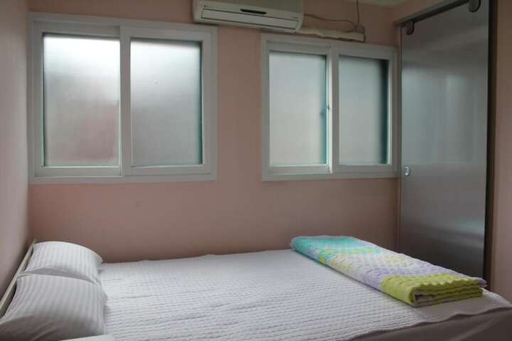 Room 21 of 55