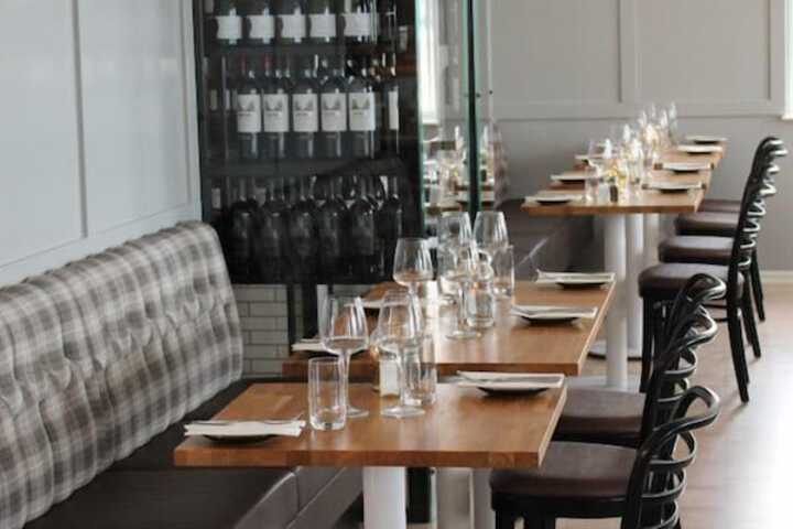 Dining 26 of 45