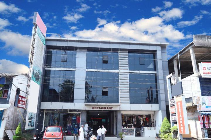 Hotel O Pearl View Residency