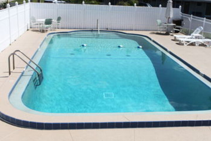 Pool 15 of 38
