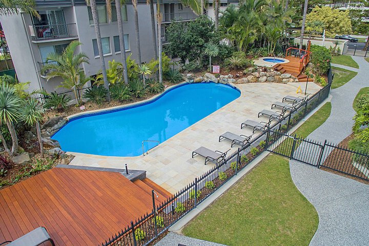 Pool 116 of 139
