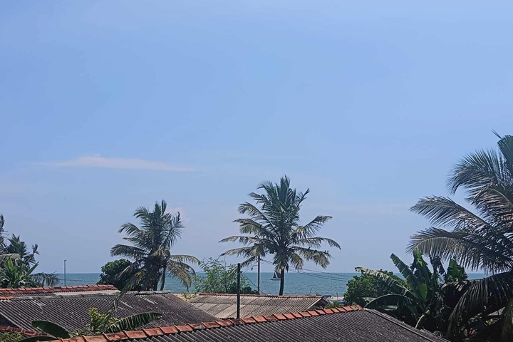 Oleesha Hotel & Restaurant