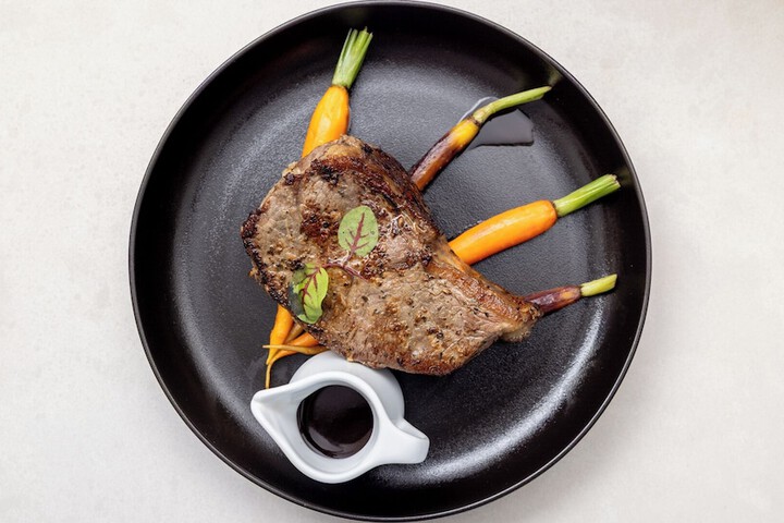 Dining 93 of 138