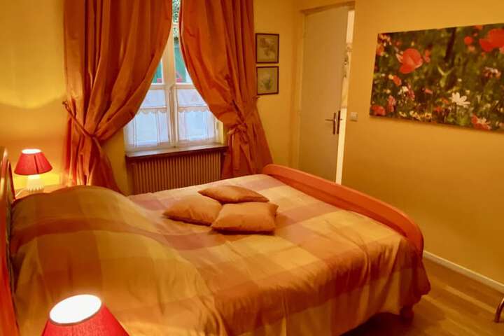 Room 5 of 45