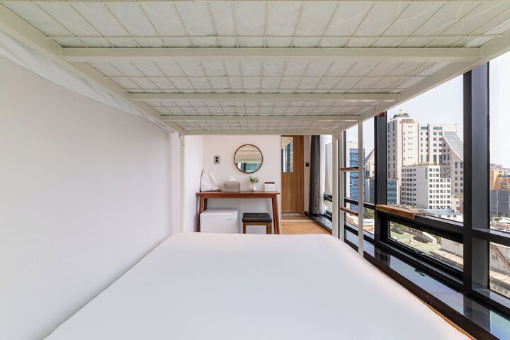 Room 59 of 130