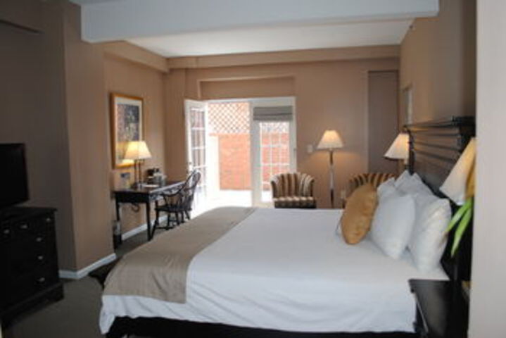 Room 44 of 91