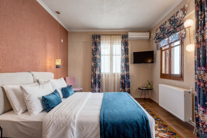 Room 19 of 47
