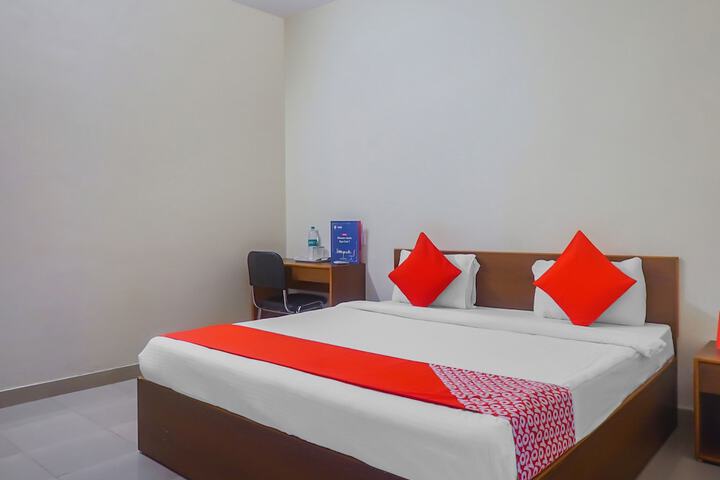 Room 15 of 20