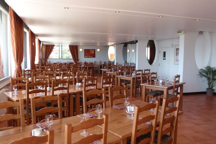 Dining 6 of 6