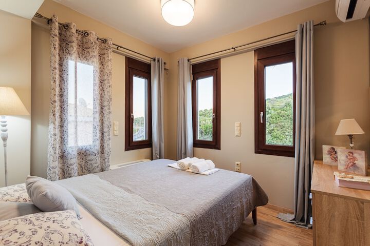 Room 5 of 21
