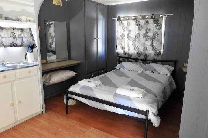 Room 14 of 53