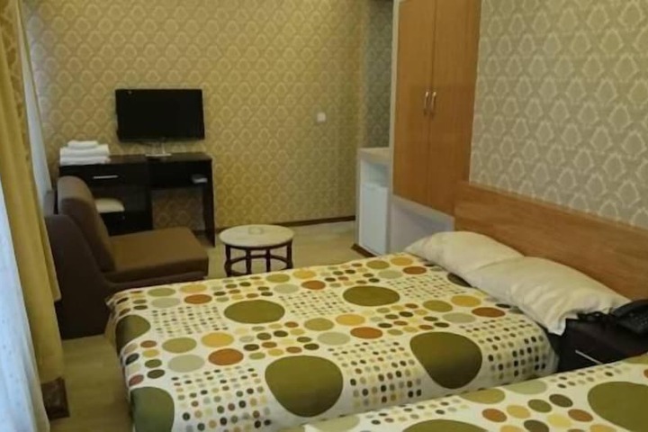 Room 26 of 39