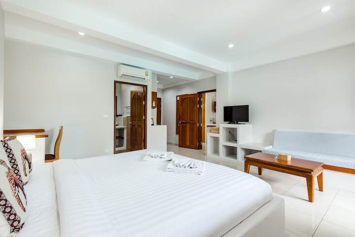 Room 9 of 164