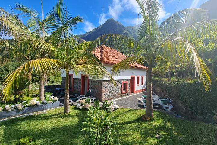 Casa da Ribeira