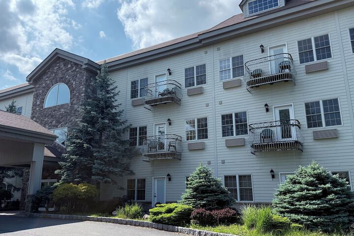 Exterior of The Willowbrook Village at Lake Harmony a Wyndham Hotel