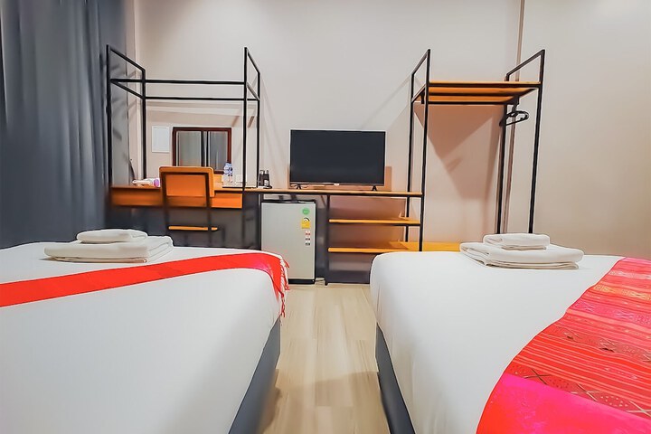 Room 27 of 112