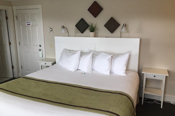 Room 50 of 168
