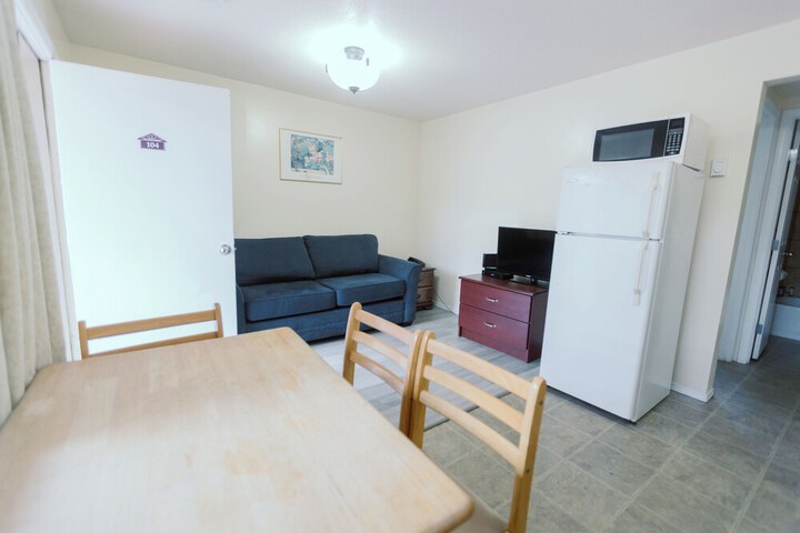 Room 10 of 46