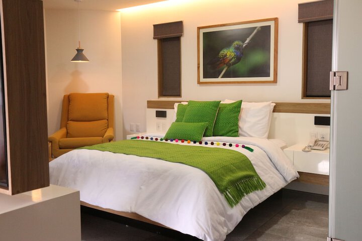 Room 5 of 39