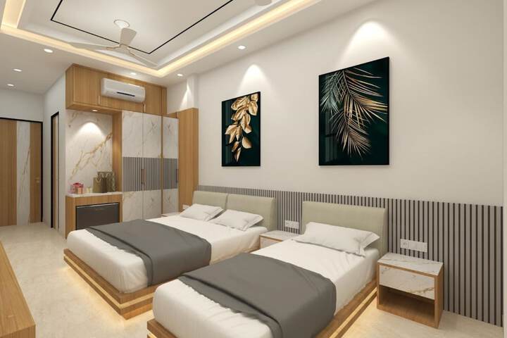 Room 5 of 7