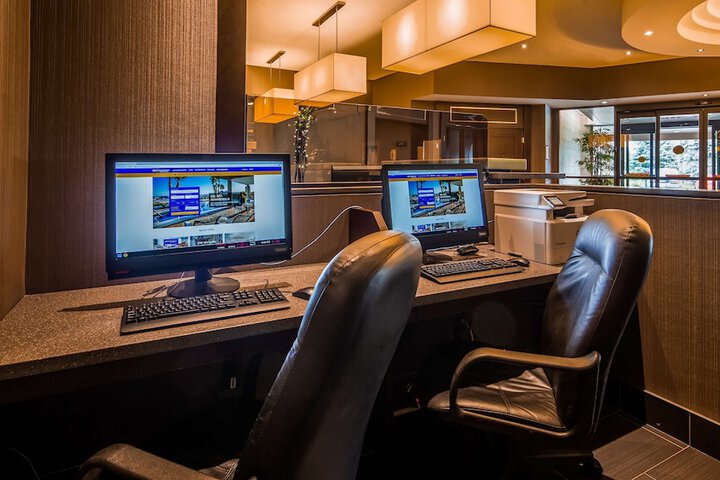 Business center