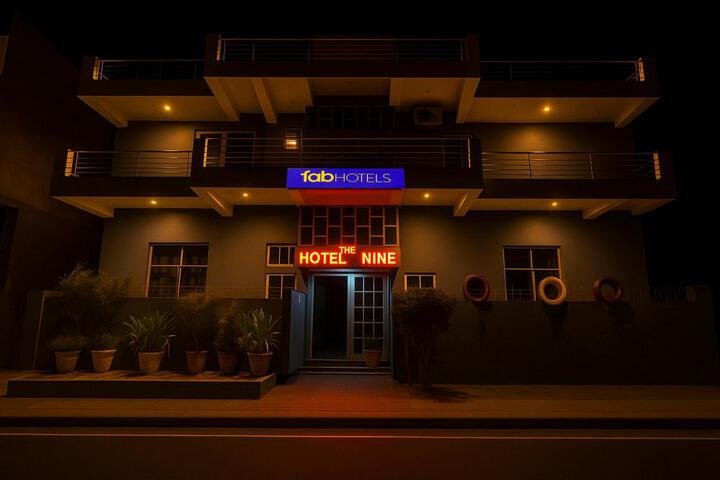 FabHotel The Nine