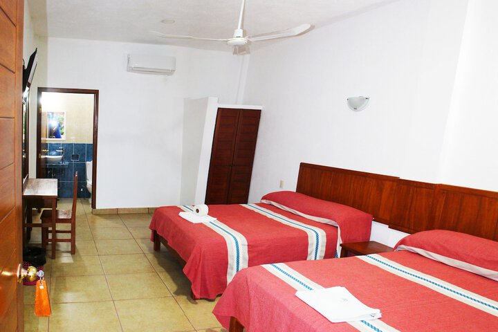 Room 8 of 24
