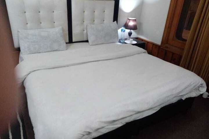 Room 19 of 29