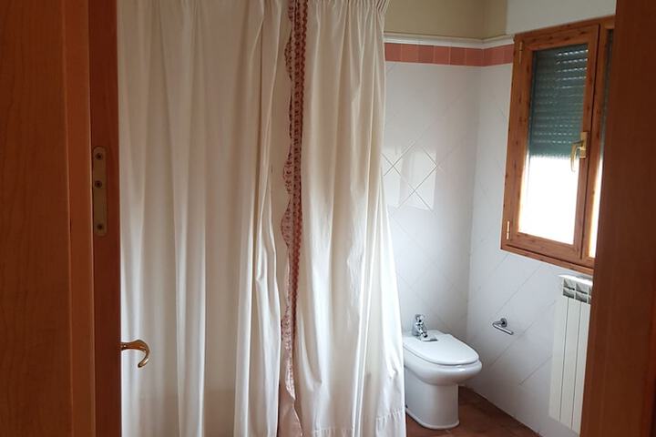 Room 12 of 51
