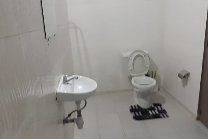 Room 12 of 13