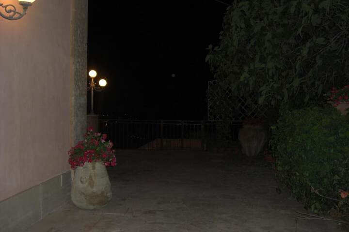 Terrace/Patio 14 of 61