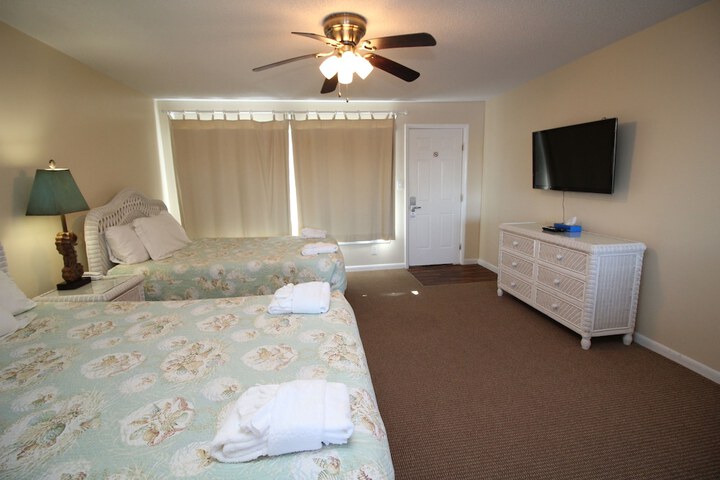 Room 10 of 44