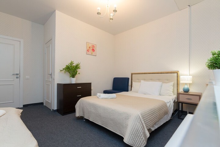 Room 7 of 15
