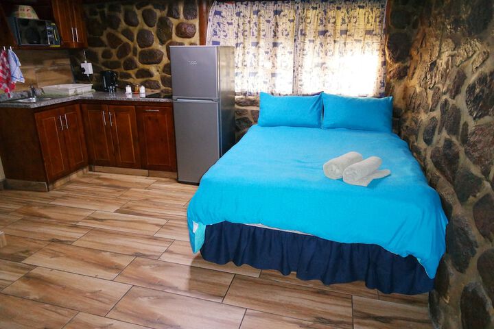 Room 9 of 23